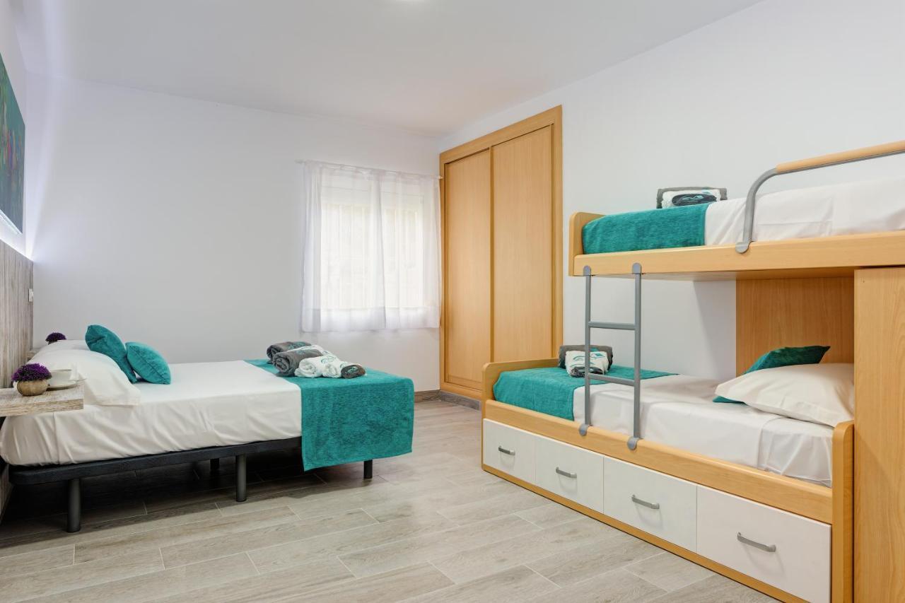 Villa Mamba By Seric,15' Walking To The Beach Torremolinos Eksteriør bilde